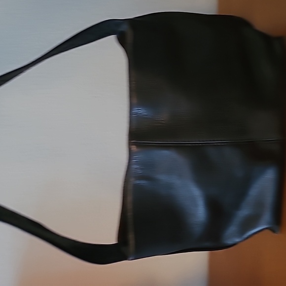 BEAUTIFUL leather bag - Picture 2 of 9